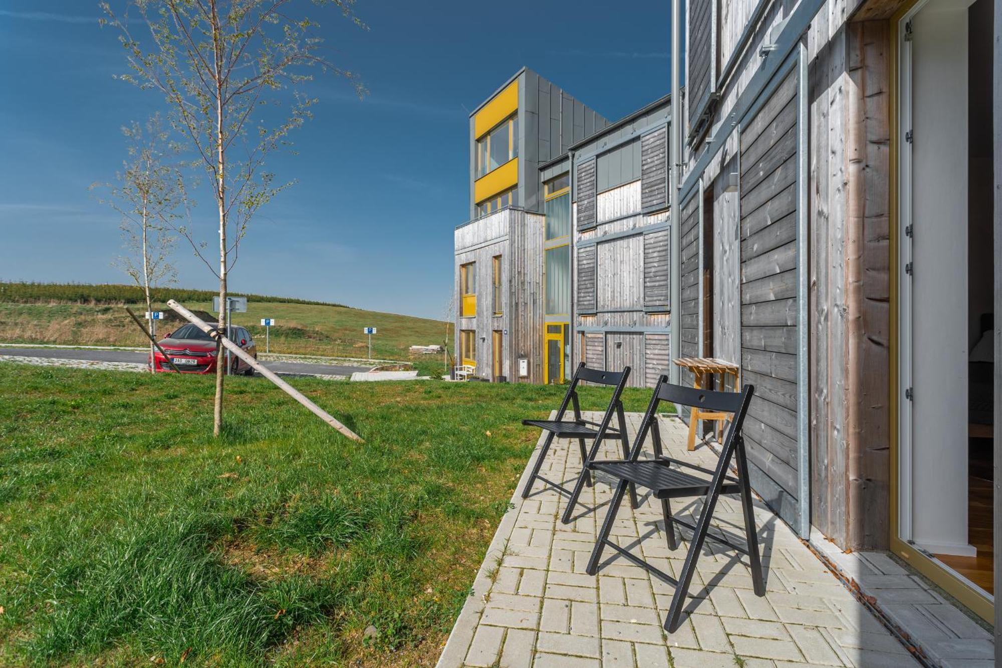 Loučná pod Klínovcem Meadows Apartments Klinovec מראה חיצוני תמונה